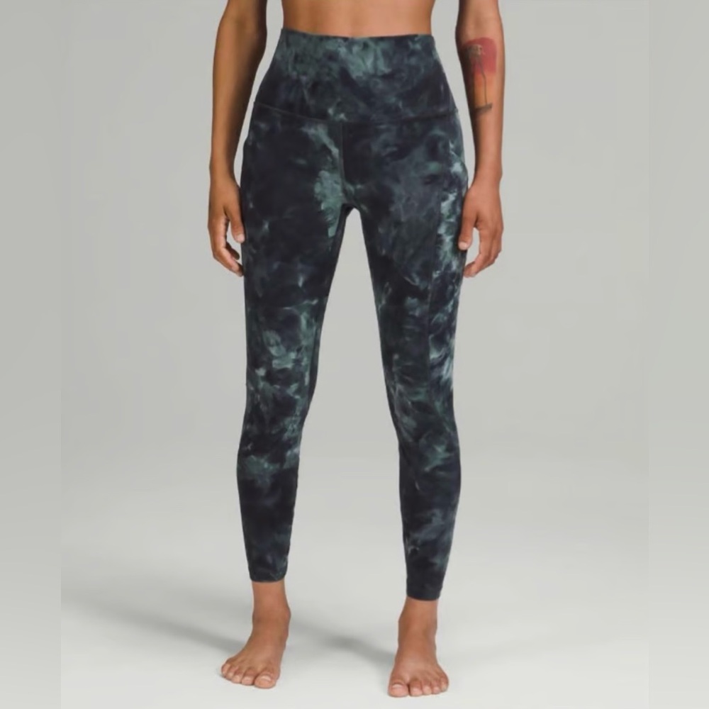 Lulu Lemon Cropped Leggings